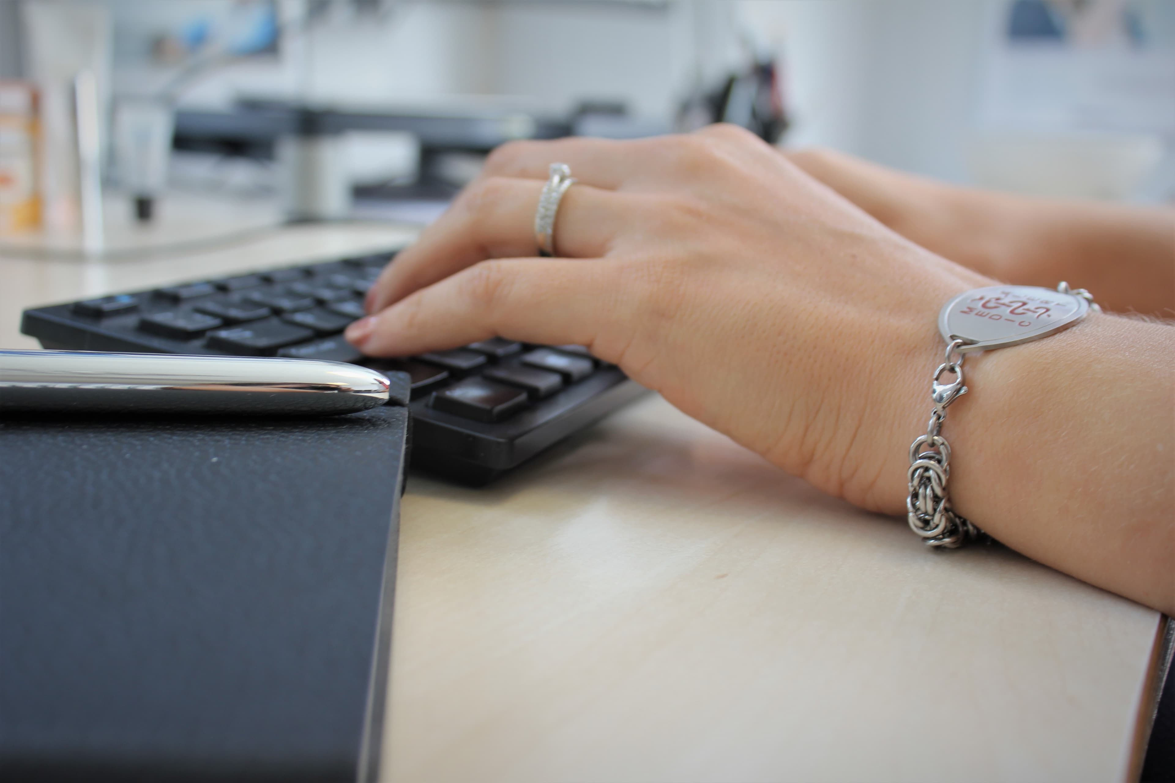 Effective Communication Strategies for Web Development Clients